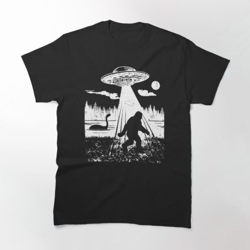 Bigfoot UFO Abduction T-shirt